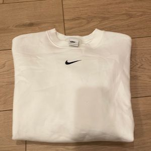 Phoenix fleece Nike crewneck size small